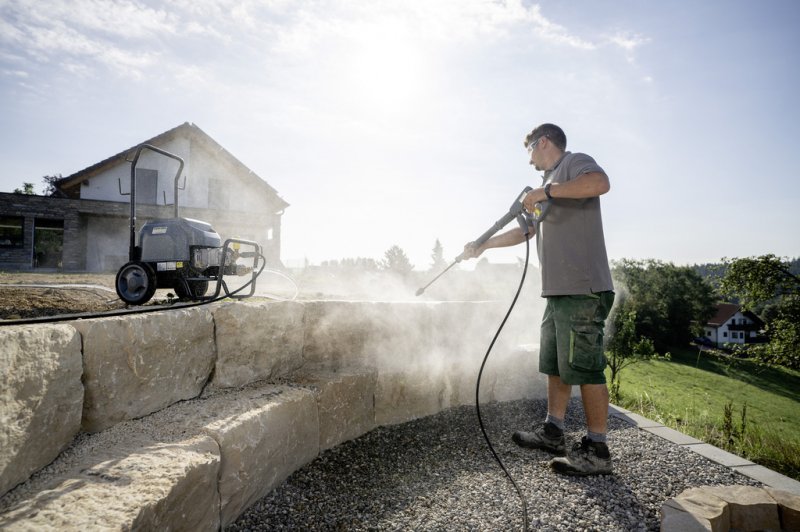 Aparat de spalat cu presiune KARCHER HD 9/20-4 Classic