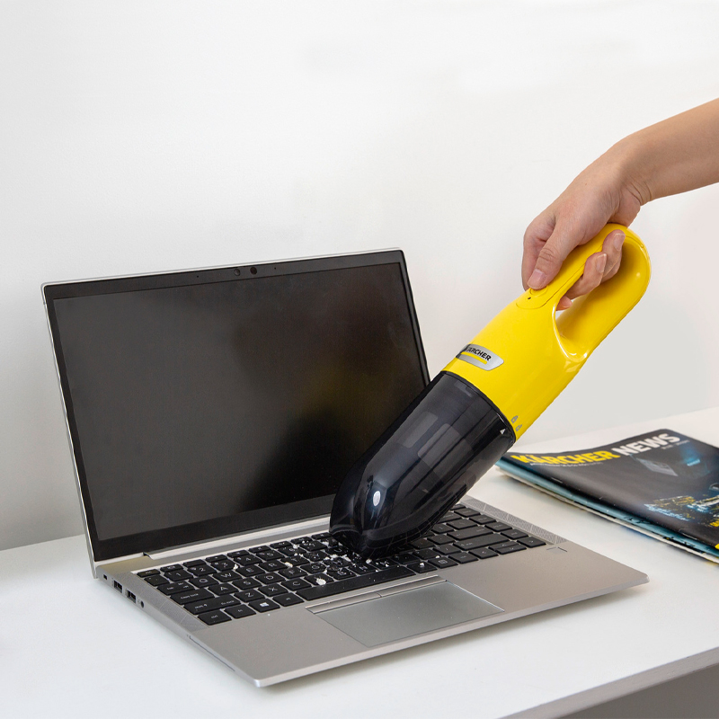 Aspirator de mana Karcher cu acumulator 7.2V, 2Ah, tip CVH2